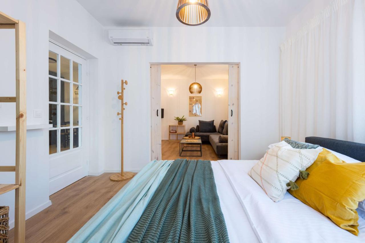 Modita Boutique Apartments Афины Экстерьер фото